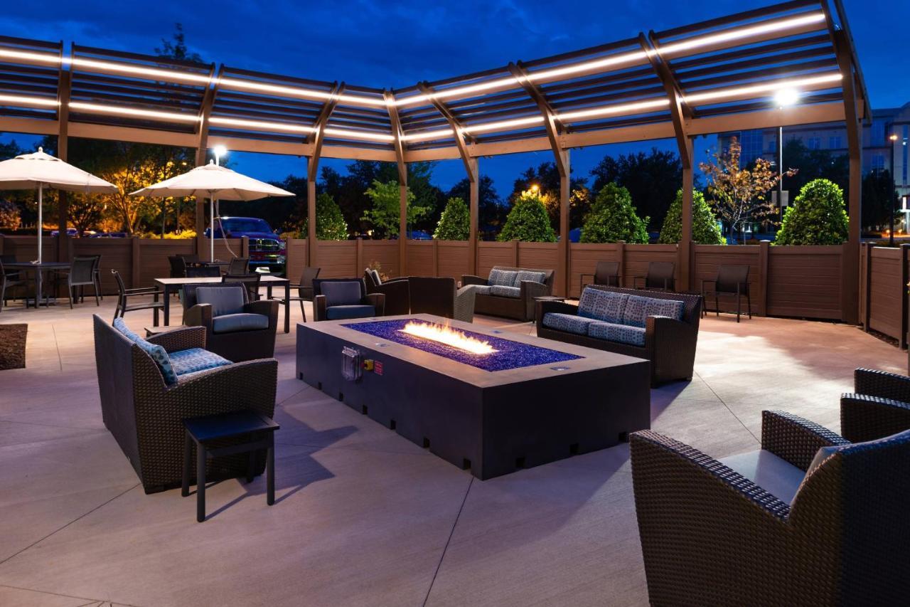 Residence Inn By Marriott Charlotte Northlake Exteriör bild