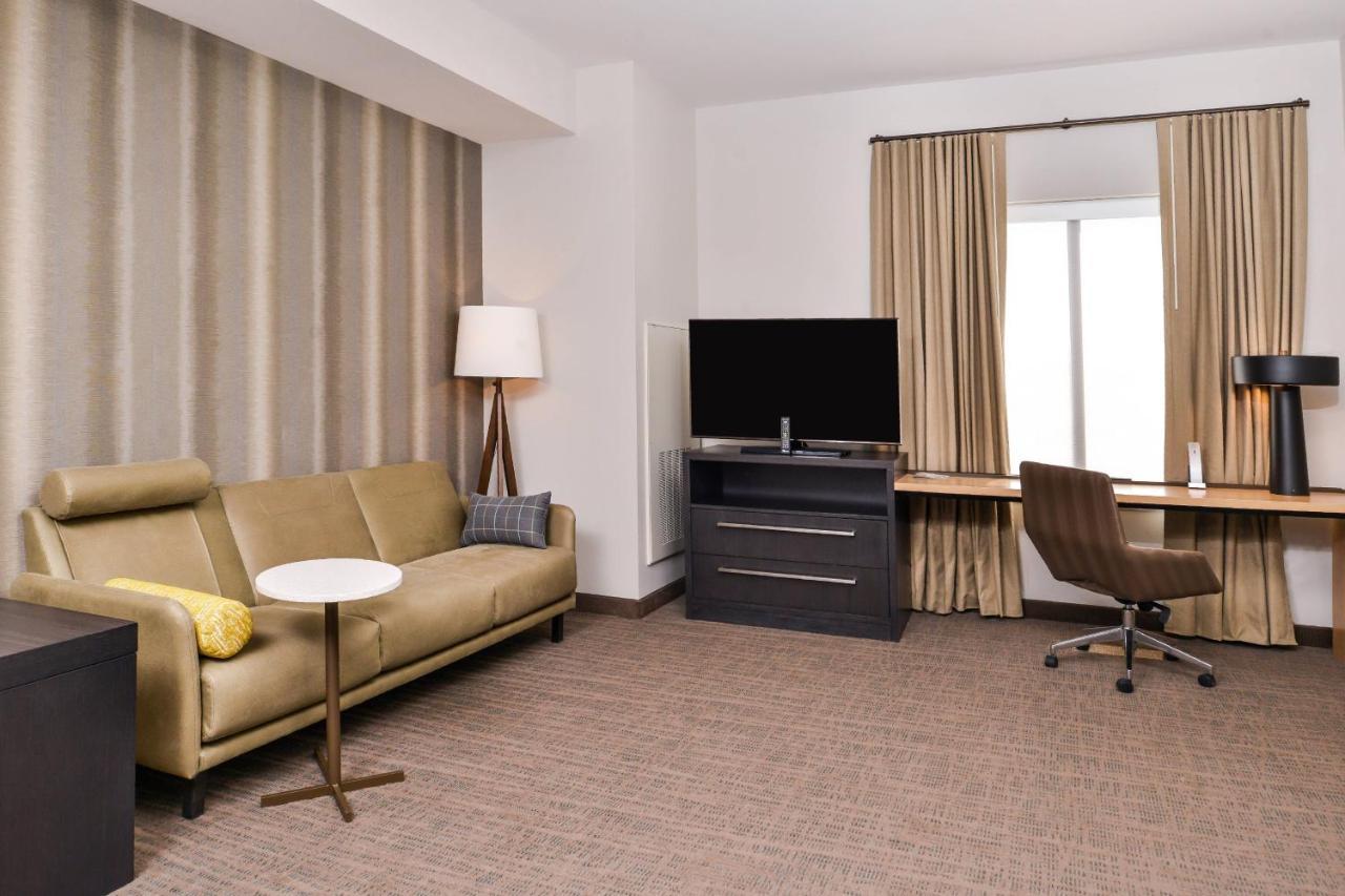 Residence Inn By Marriott Charlotte Northlake Exteriör bild